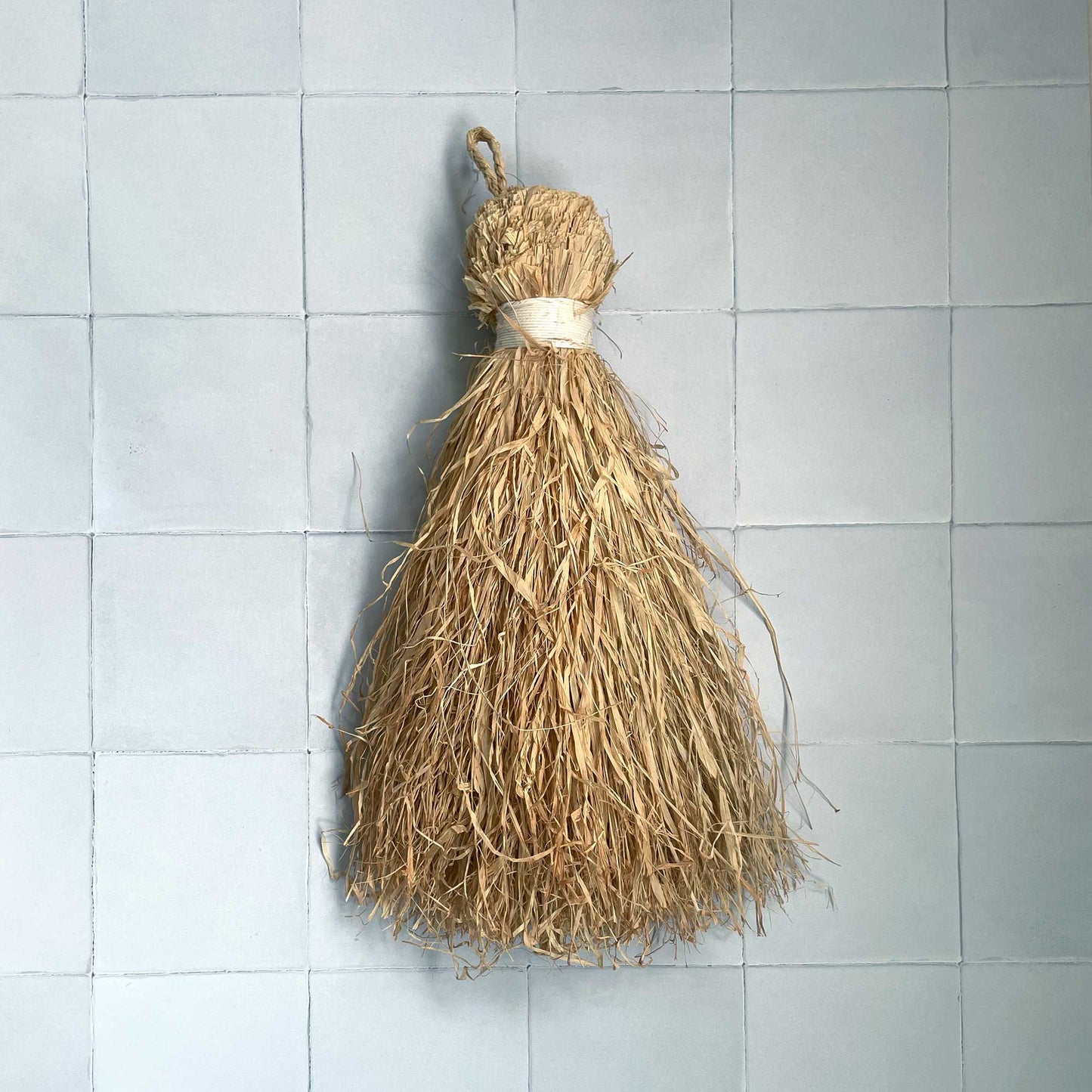 SHORT RAFFIA SCHMEISSING BRUSH For Shower Use